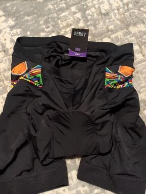 BEROY Black Cycling Shorts